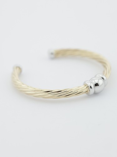 Gold twisted bangle bracelet - gold,