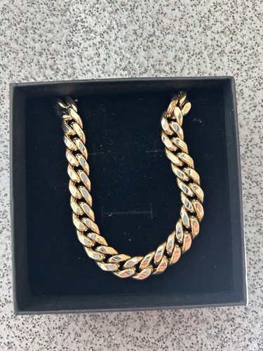 9ct solid gold - 9ct,
