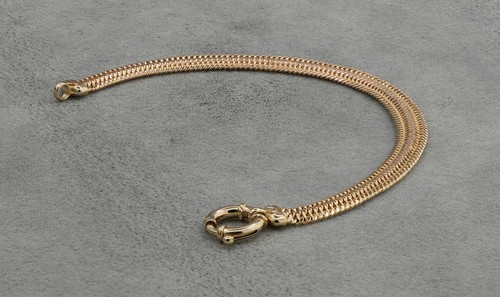 Solid 9ct gold mesh link - gold,