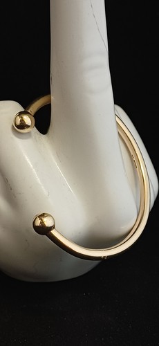 Quality 9ct solid gold torc - quality,