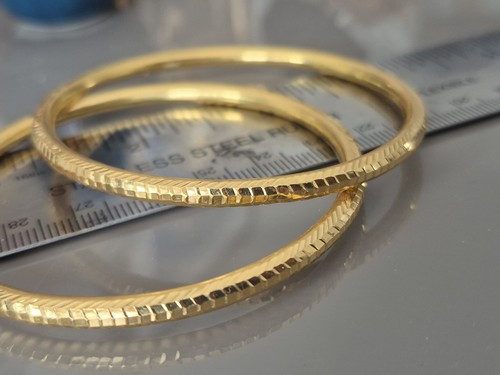Hallmarked pair of 22 - hallmarked,