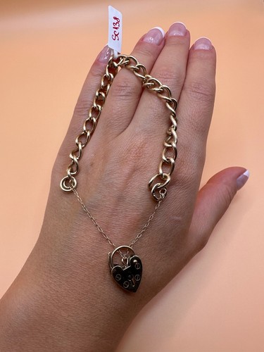 Pre owned 9ct yellow gold - pre,