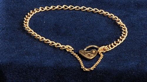 Solid 9ct gold flat link - 9ct,