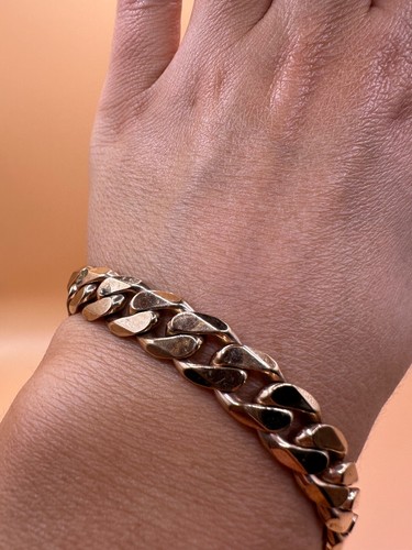 Pre owned 9ct - owned, gold